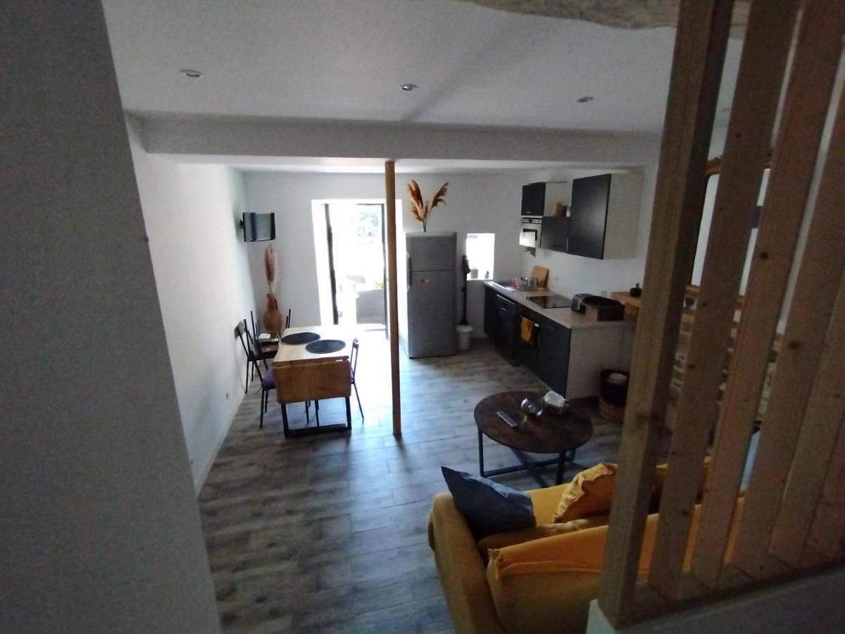 Trevoux: Loft Ravissant Avec Terrasse Apartment Exterior photo